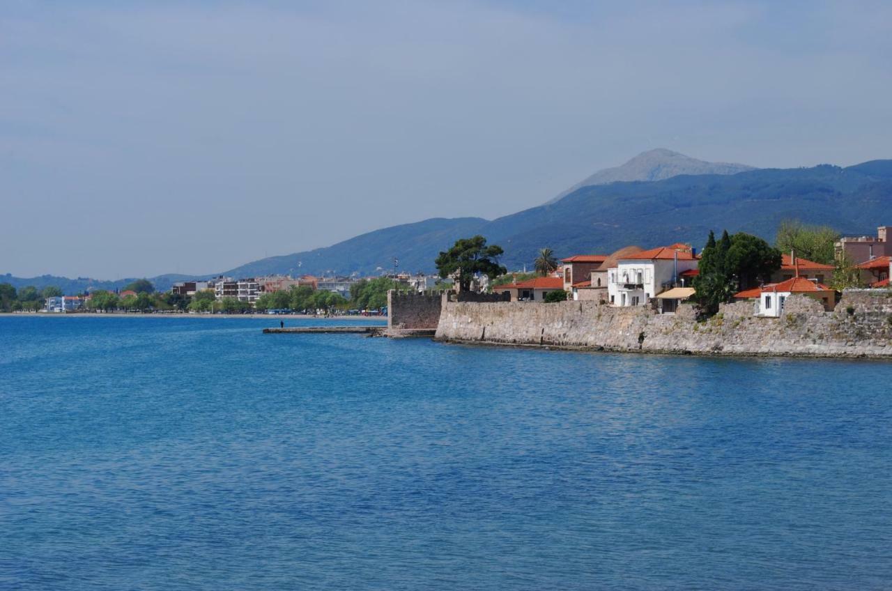 Villa "Pietra E Mare" Nafpaktos Extérieur photo