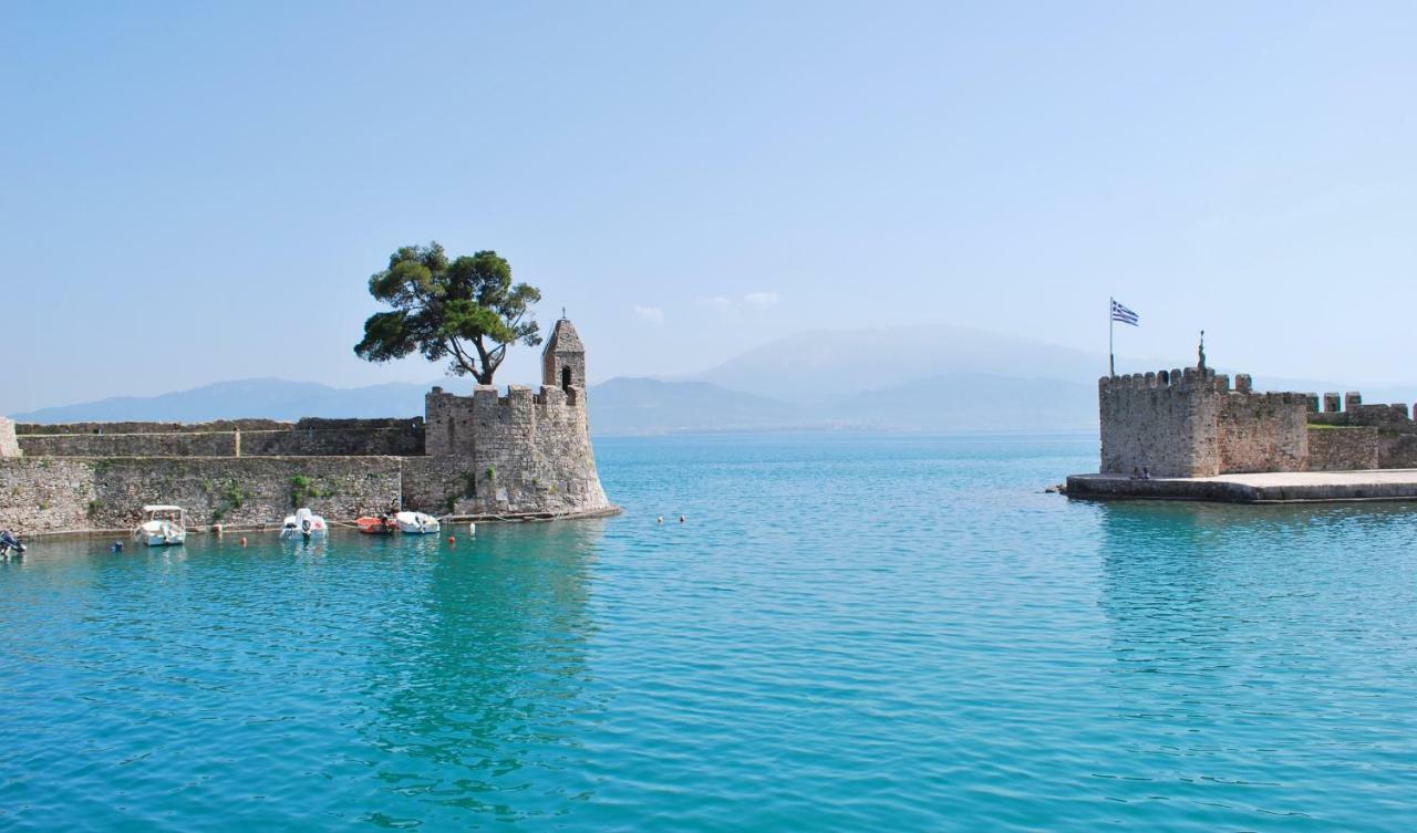 Villa "Pietra E Mare" Nafpaktos Extérieur photo
